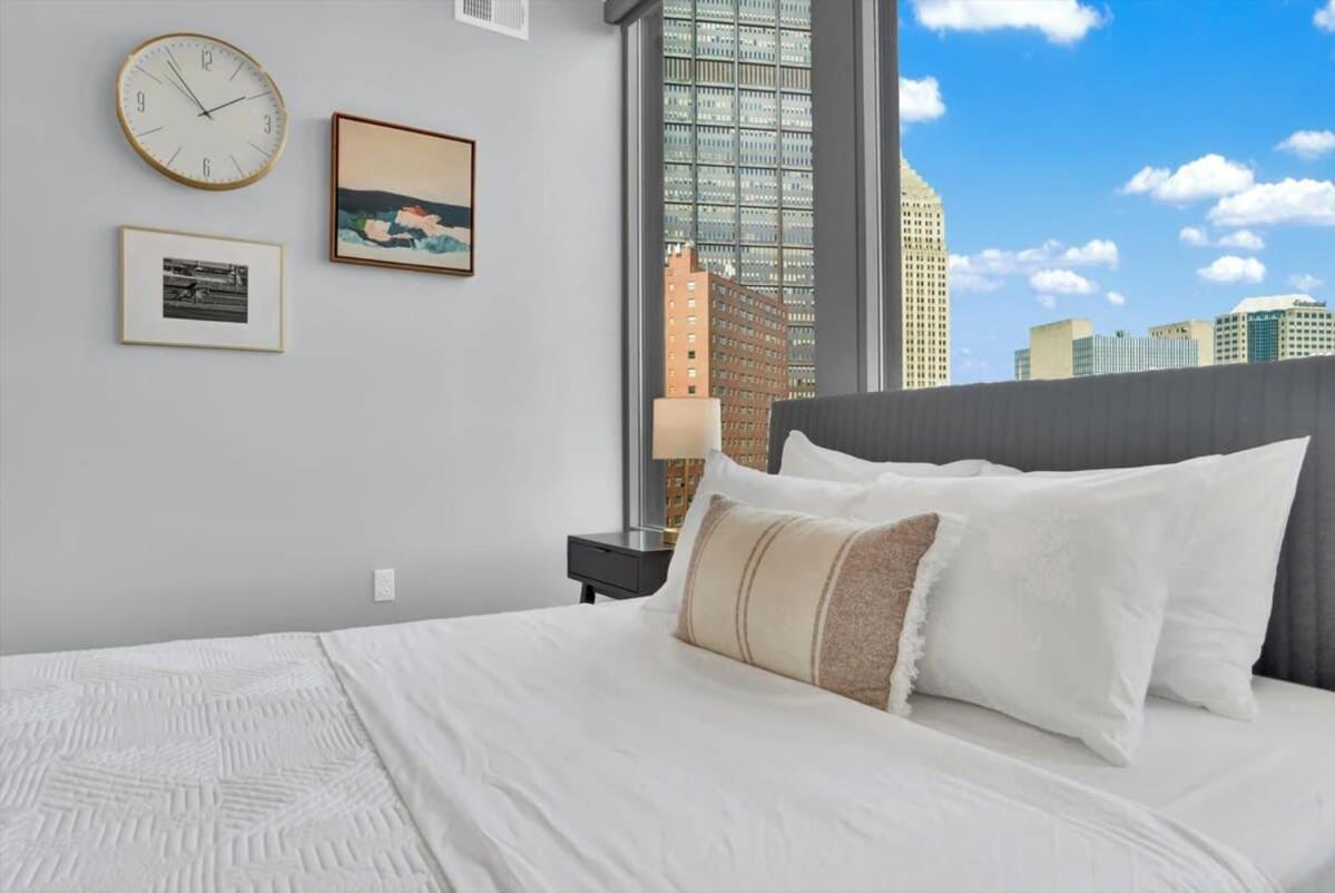 Cozysuites Spacious 2Br, Ppg Paints Arena, Pitts Pittsburgh Ngoại thất bức ảnh